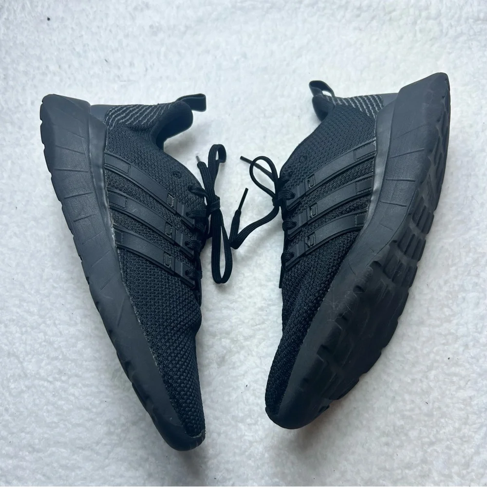Adidas Black Sneakers - Picture 3 of 9
